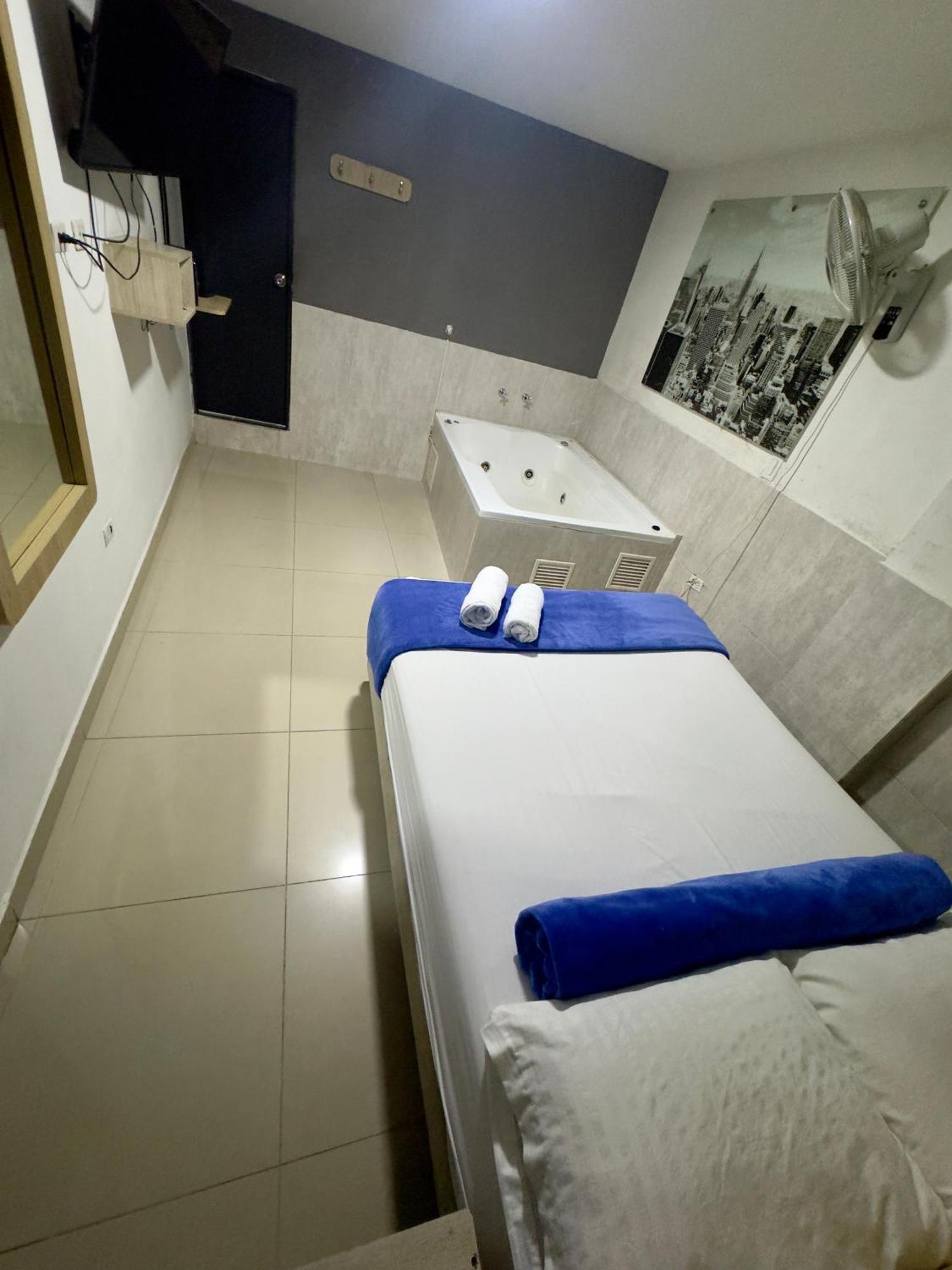 Hotel Select Медельїн Екстер'єр фото